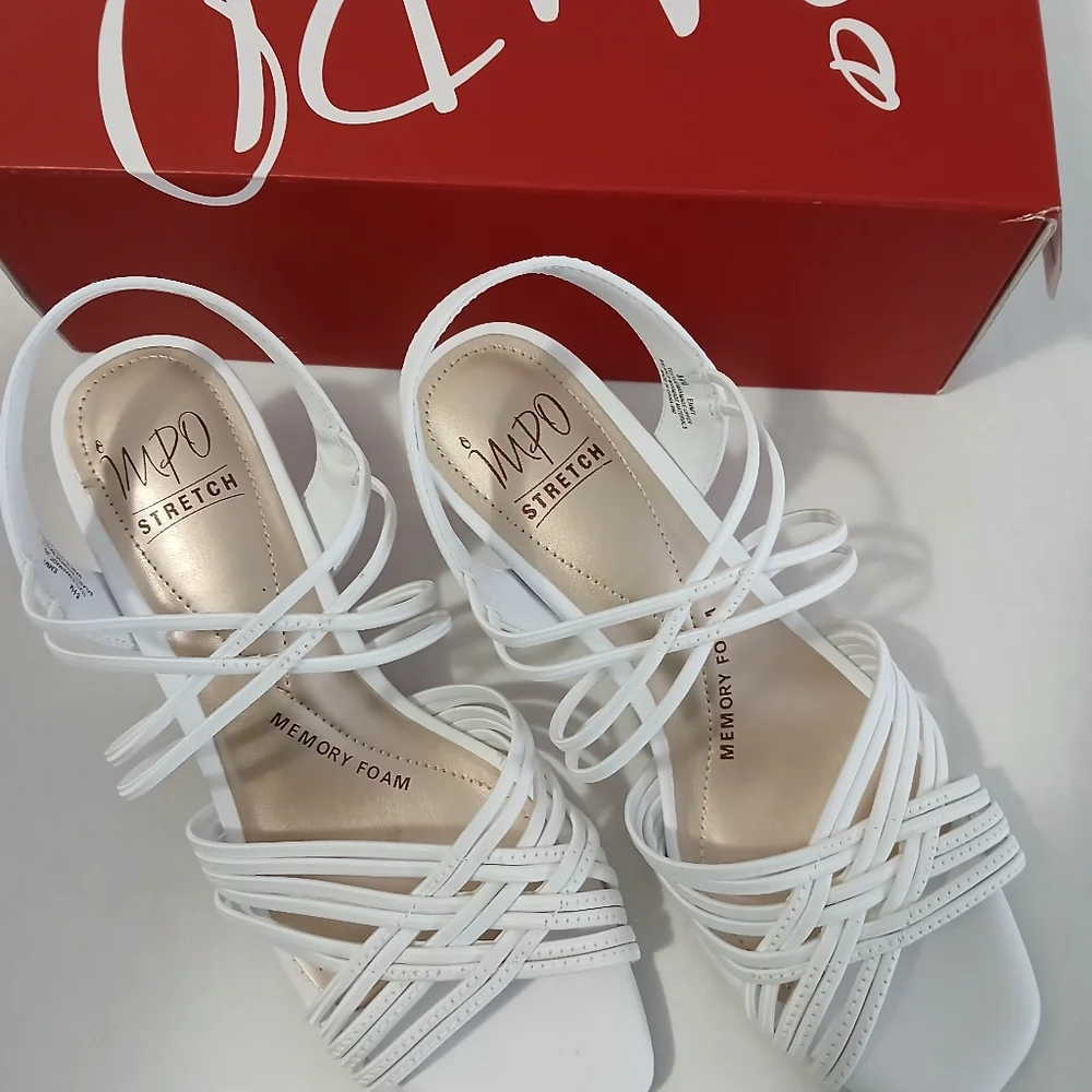 Impo Emmy White Stretch 2.5 Heel Sandal Size 8.5 Memory Foam Elastic - Picture 12 of 13